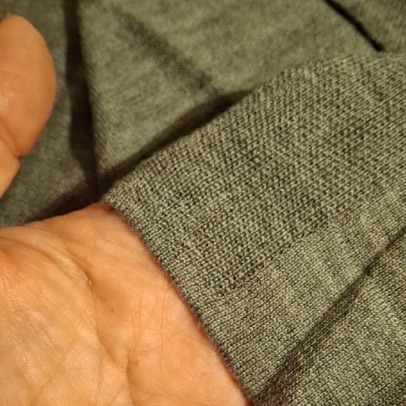 J. Jill Gray Knit Scarf Cozy Wrap Accessory - Picture 3 of 3